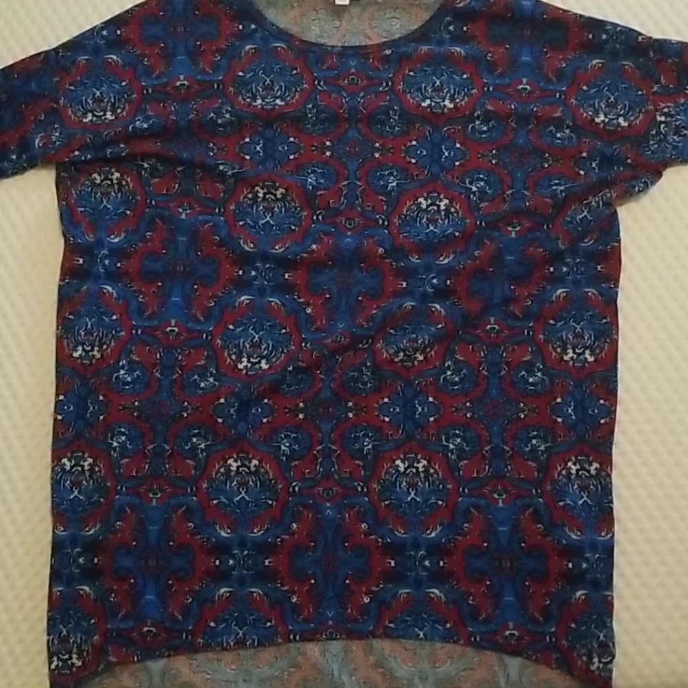 LuLaRoe Soft Multicolored Irma Blue Red T-Shirt L